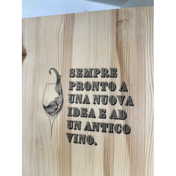 Stampa sul legno frase vino